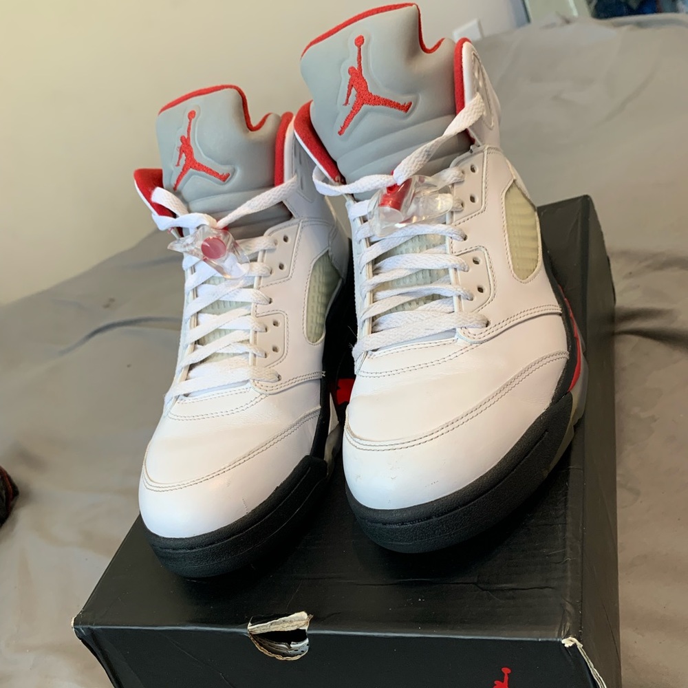 Jordan Retro 5s , 2013 Fire Red